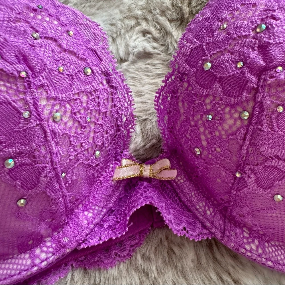 Victoria's Secret | Purple Lace | Dream Angel's Push Up | Sz. 34A - Picture 2 of 6